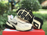 Authentic Nike Runtekk Beige/Black