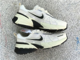 Authentic Nike Runtekk Beige/Black