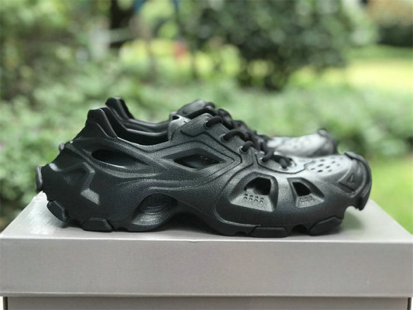 Balenciaga Slipper (5)
