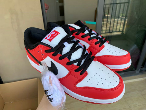 Authentic Nike SB Dunk Low Pro “Chicago”