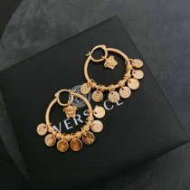 Versace Earrings (130) Versace Earrings (130)