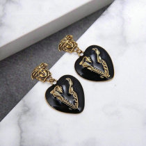Versace Earrings (128) Versace Earrings (128)