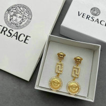 Versace Earrings (119) Versace Earrings (119)