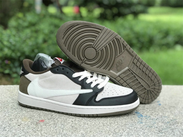 Authentic Travis Scott x Air Jordan 1 Low GS Black/Mocha/White
