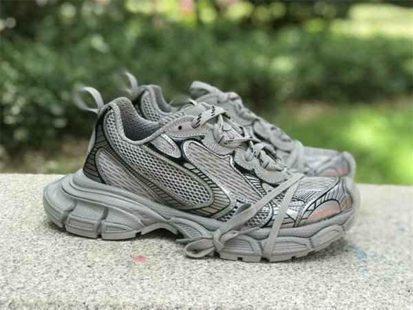Balenciaga 3XL MEDIUM GRAY