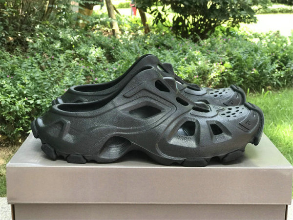 Balenciaga HD MULE (3)