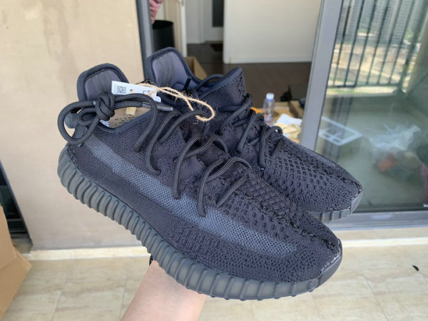 Authentic Y 350 V2 “ONYX”