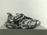 Balenciaga Track 3.0 Sneaker (39)