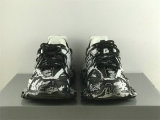 Balenciaga Track 3.0 Sneaker (39)