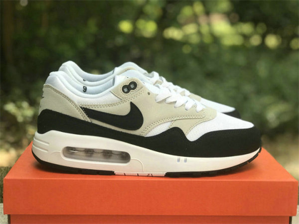 Authentic Nike Air Max 1 White/Black