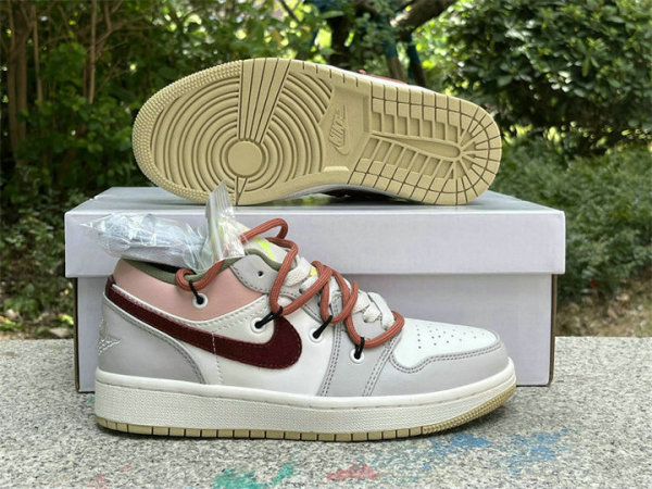 Authentic Air Jordan 1 Low GS Sail/Grey/Vert