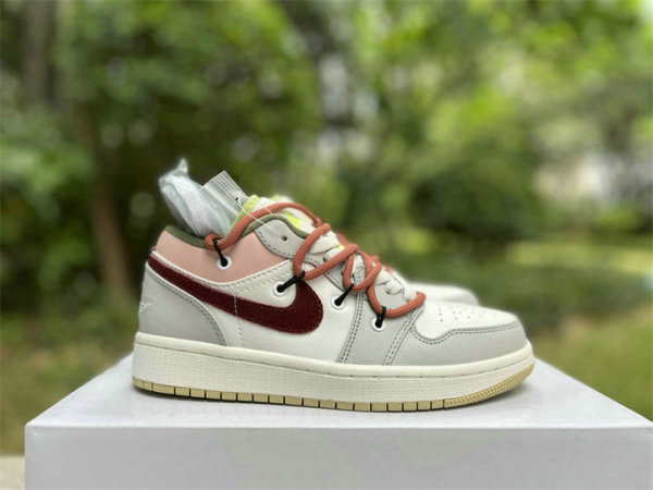 Authentic Air Jordan 1 Low Sail/Grey/Vert