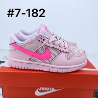 Nike SB Dunk Kid Shoes (3)