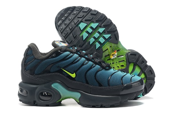Nike Air Max Plus TN Kid (3)