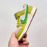 Nike SB Dunk Kid Shoes (31)