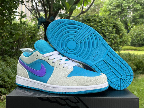 Authentic Air Jordan 1 Low GS Pistacho Frost/Celestial Gold