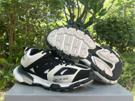 Balenciaga Track 3.0 Sneaker (43)