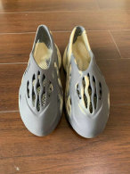 Authentic Y Foam Runner Size 36 - on Sales
