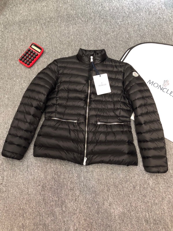 Moncler Down Jacket (1)