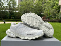 Balenciaga Track 3.0 Sneaker (45)