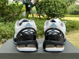 Authentic New Balance M1906RBO (1)