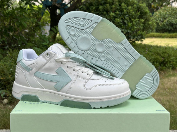 OFF-WHITE SNEAKERS (35)