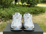 Authentic New Balance M1906RBO (1)