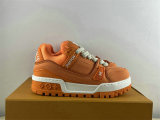 LV SNEAKERS (41)