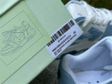 OFF-WHITE SNEAKERS (38)