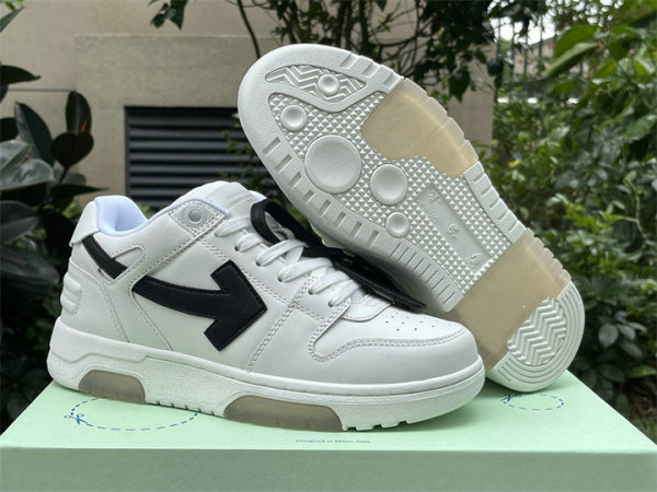 OFF-WHITE SNEAKERS (41)