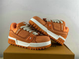LV SNEAKERS (41)