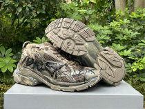 Balenciaga Runner Sneakers (23)