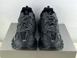 Balenciaga Track 3.0 Sneaker (46)