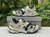 Balenciaga Track 3.0 Sneaker (51)