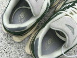 Authentic New Balance 9060 (41)
