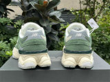 Authentic New Balance 9060 (41)