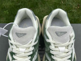 Authentic New Balance 9060 (41)