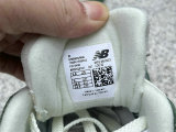 Authentic New Balance 9060 (41)