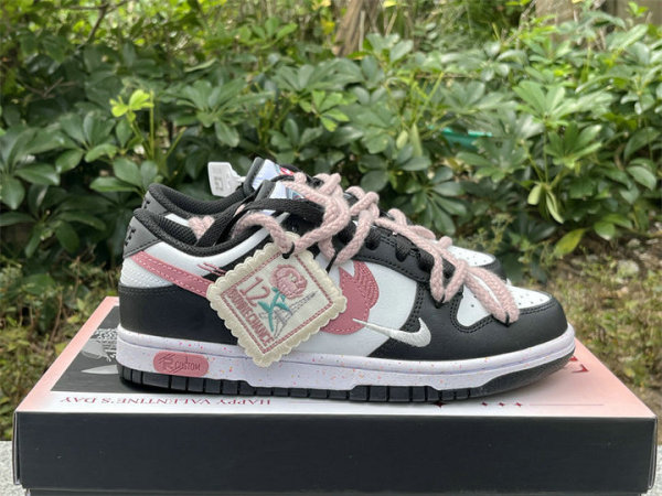Authentic Nike Dunk Low Canard Delave/Pink/White