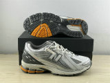 Authentic New Balance M1906RWM