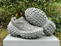 Balenciaga DEFENDER (18) Balenciaga DEFENDER (18)