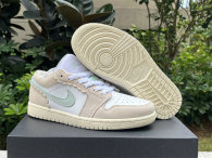Authentic Air Jordan 1 Low GS Guava Ice/Jade Ice/White