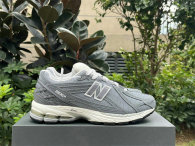 Authentic New Balance M1906RV