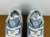 LV SNEAKERS (44)