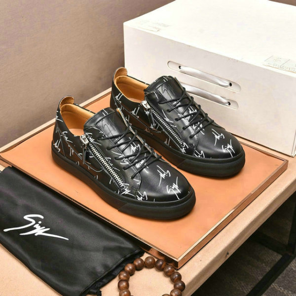 Christian Louboutin Shoes 38-44 (30)