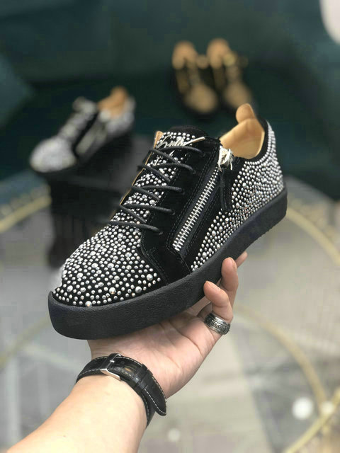 Christian Louboutin Shoes 38-44 (1)