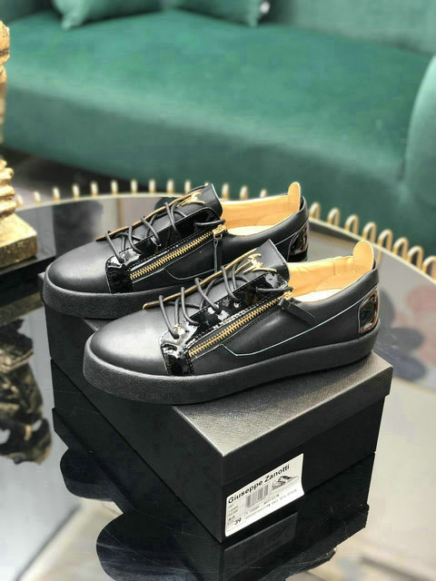 Christian Louboutin Shoes 38-44 (23)