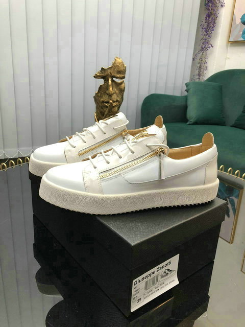 Christian Louboutin Shoes 38-44 (22)