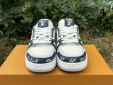 LV SNEAKERS (49)