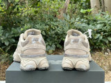 Authentic New Balance 9060 (43)